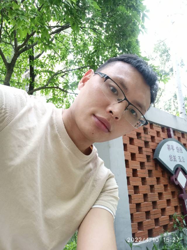 会员015849906的照片