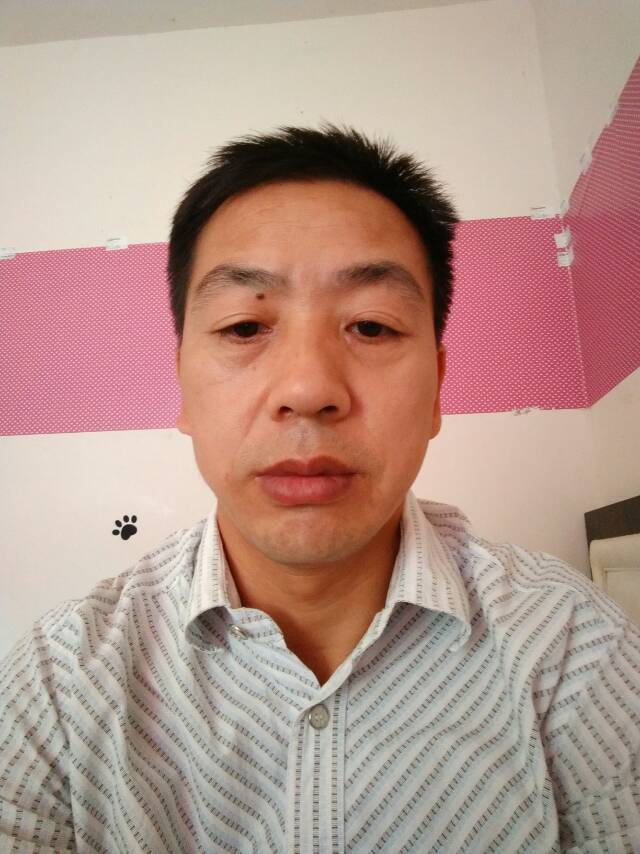 牟长奇的照片