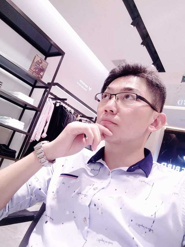 倾尽岁月的照片