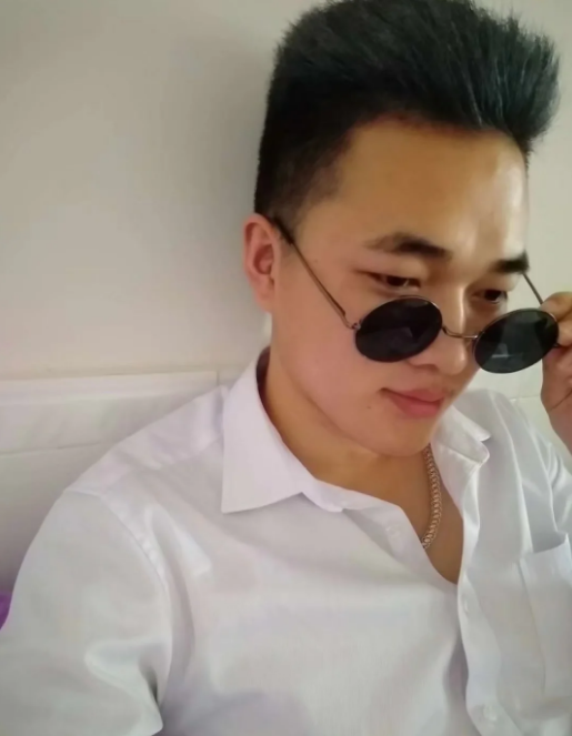 比尔·盖军的照片