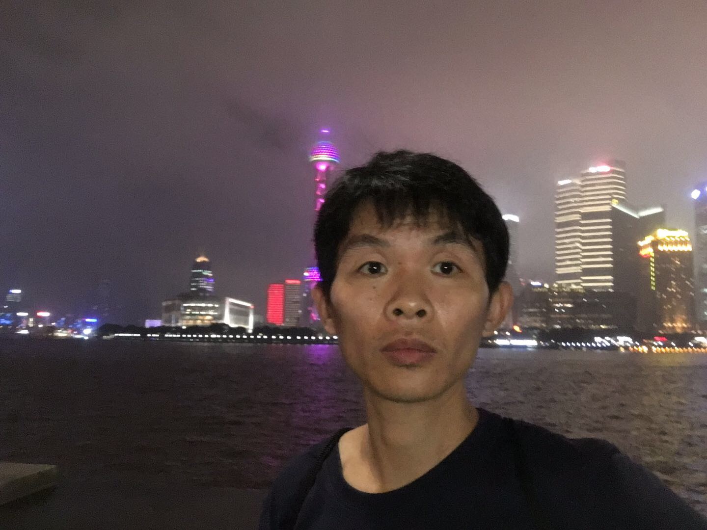 你好工资的照片