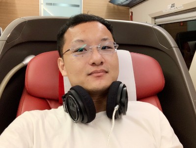 明明很想你的照片
