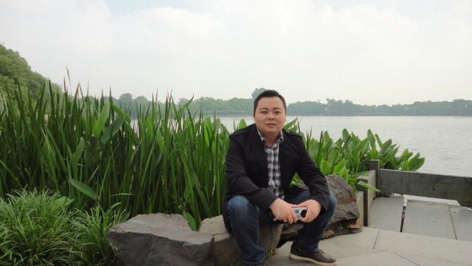 阳光新生代的照片
