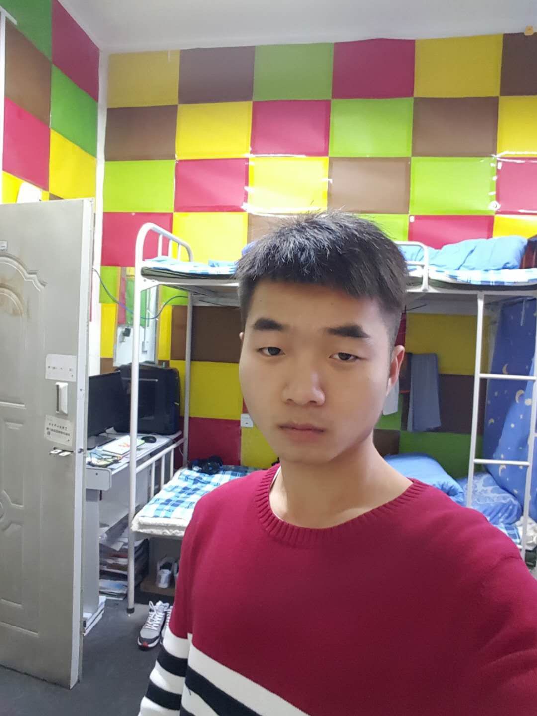忘却难免留个疤的照片
