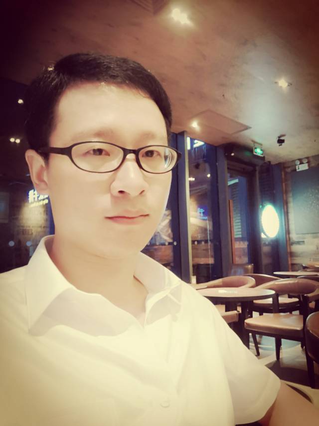 清风飘落人间的照片