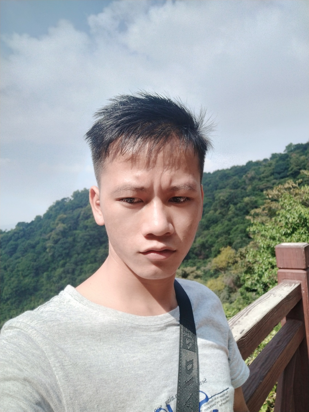 墨浅守玥的照片
