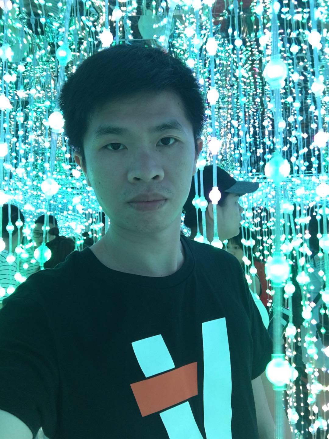 亿万少女梦的照片