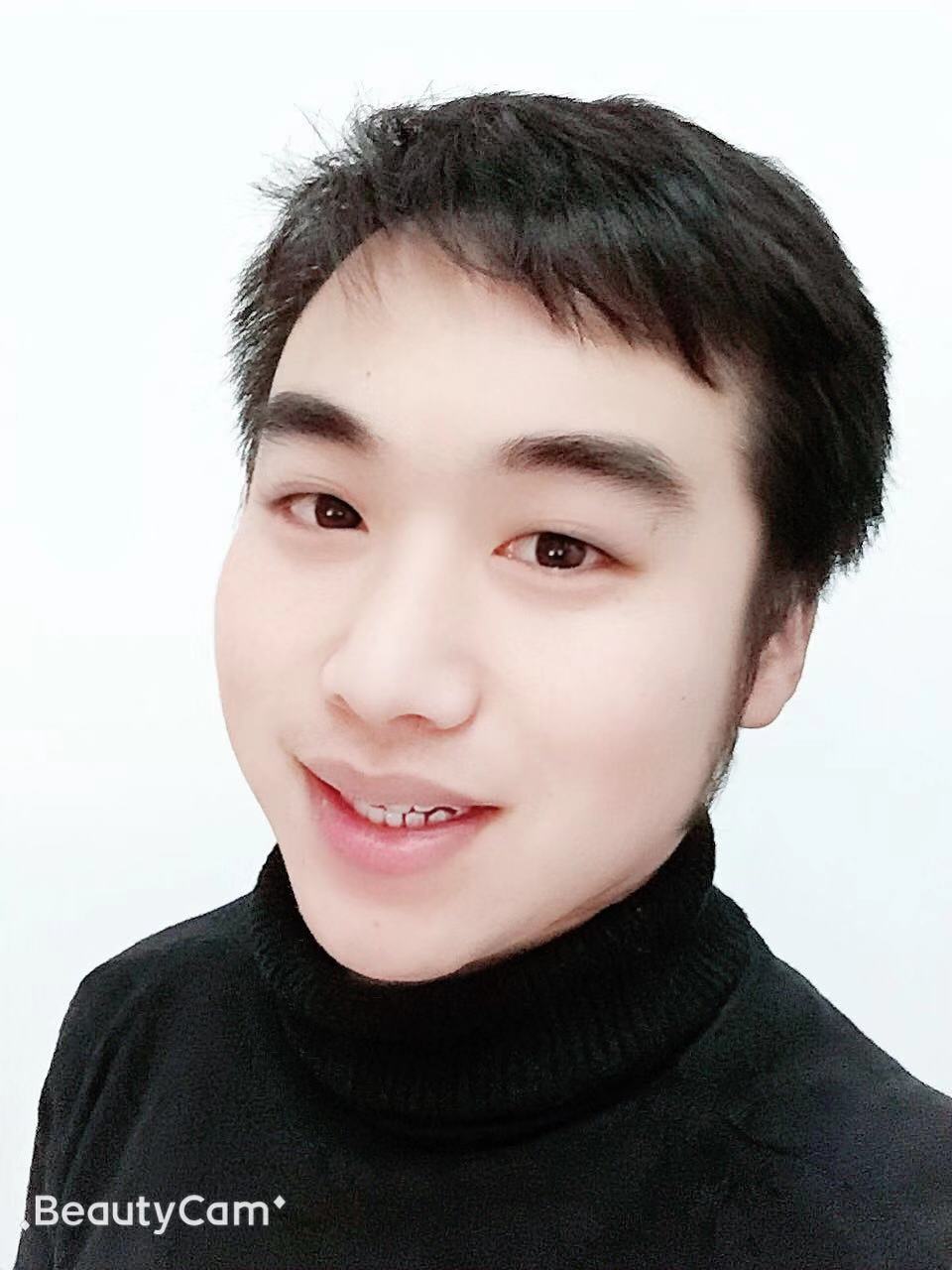 绘玩帅气店长的照片