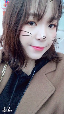 小夜星的照片