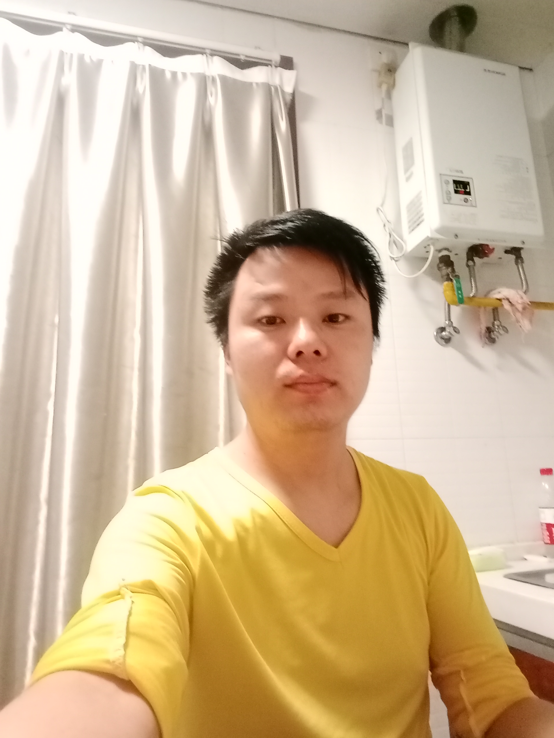 主爱之子的照片