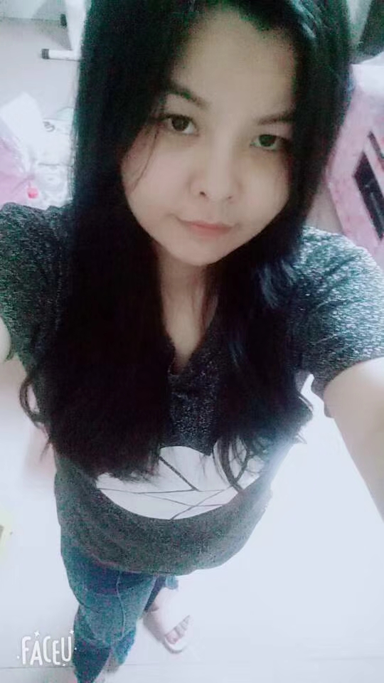 不懂撒娇的小女人的照片