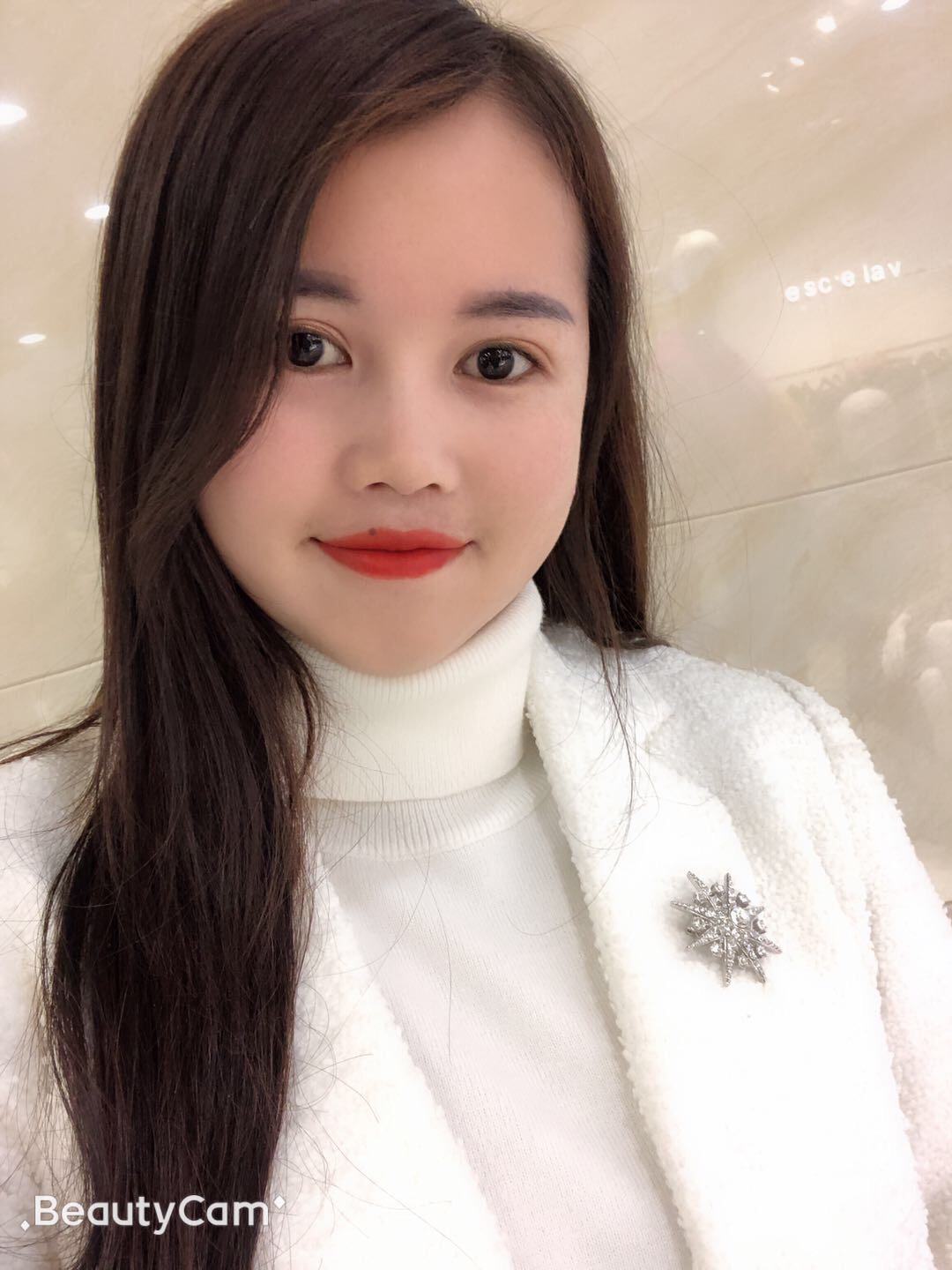 黄晓的照片