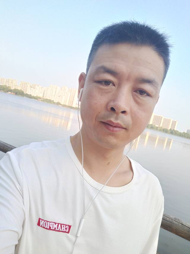 会员369261711的照片