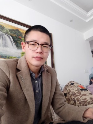 王家胡子的照片
