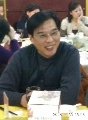 老虫的照片