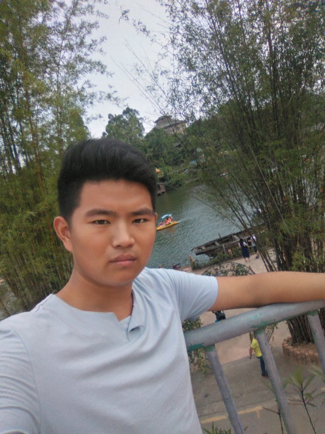 会员093077939的照片