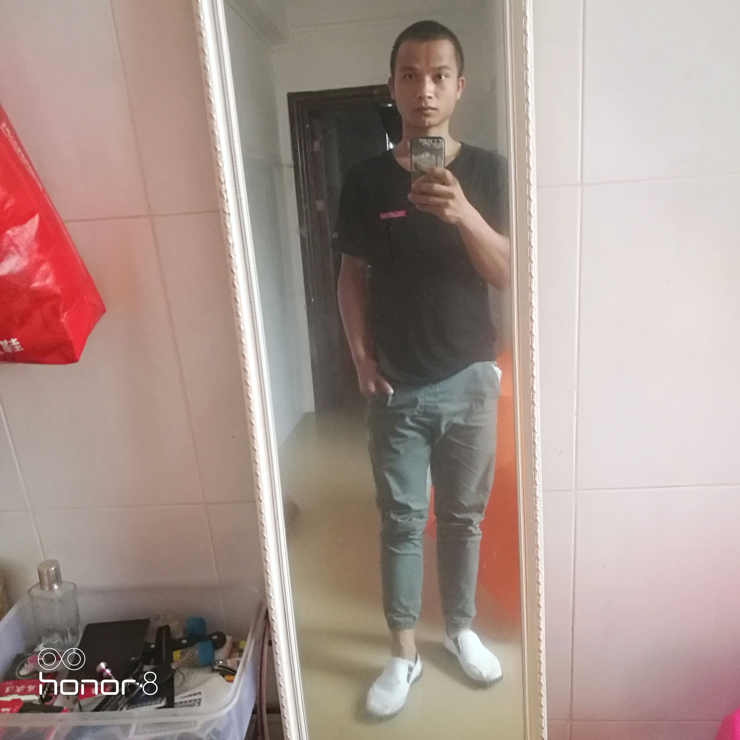 都市夜归人@的照片