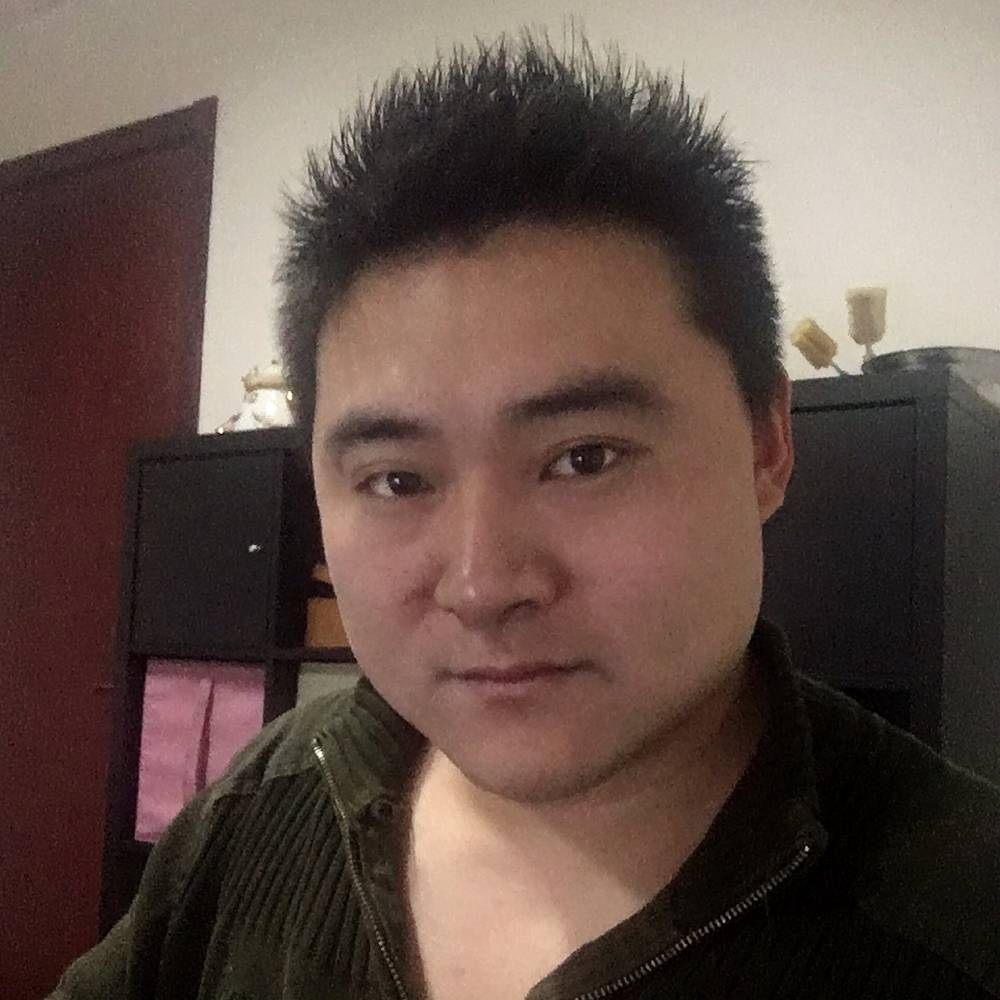 无垠秋月的照片