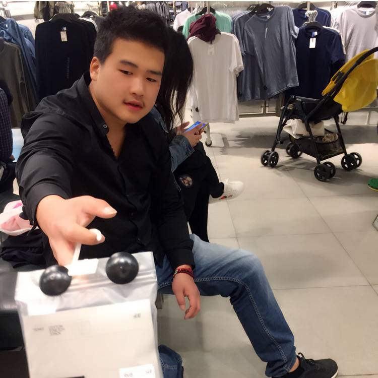 虞先森。的照片