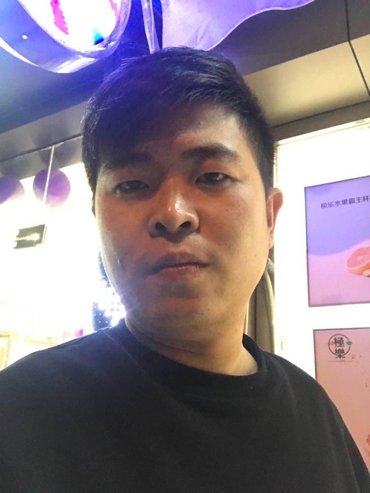 阿联酋one的照片