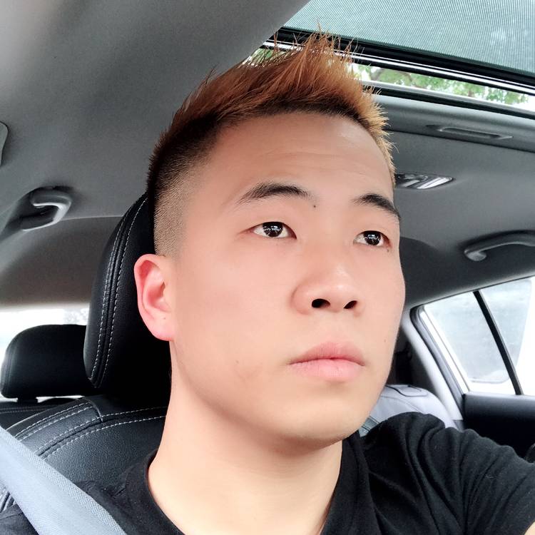 风趣黑米的照片