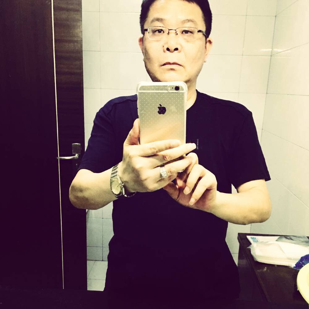 零碎青琯的照片