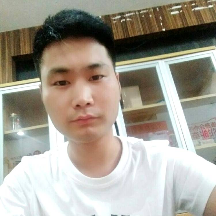 农村来的小伙的照片