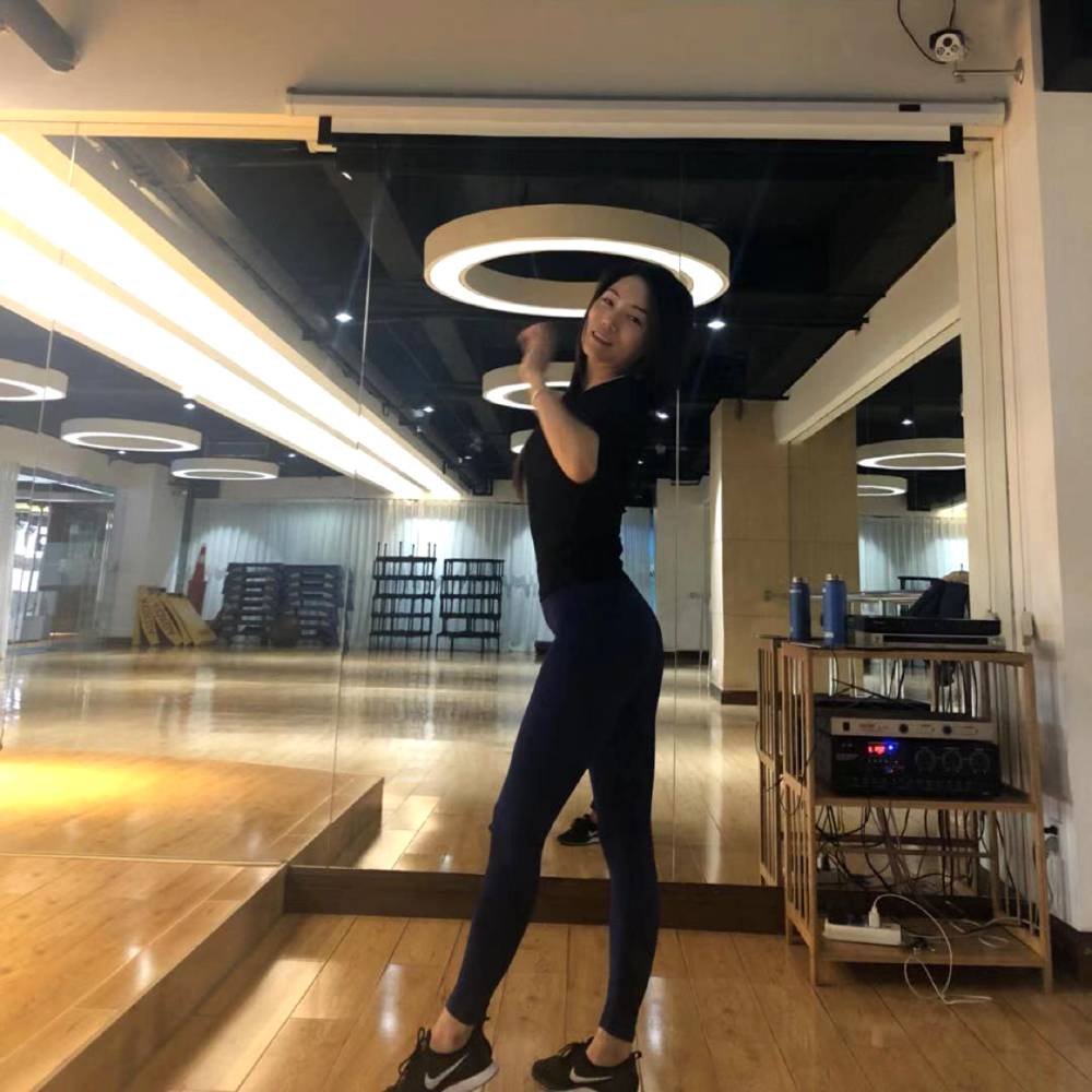 名字欠着的照片