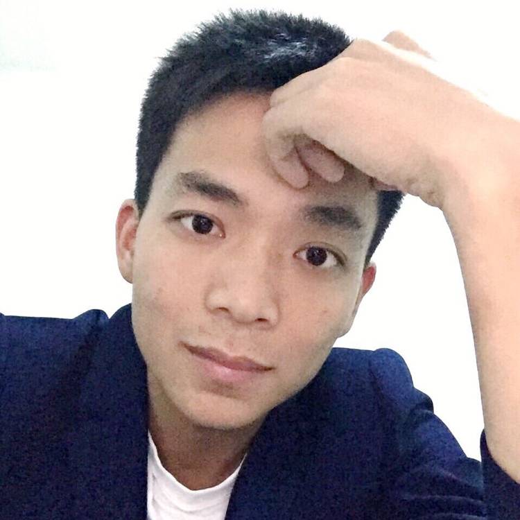 就是他她的照片