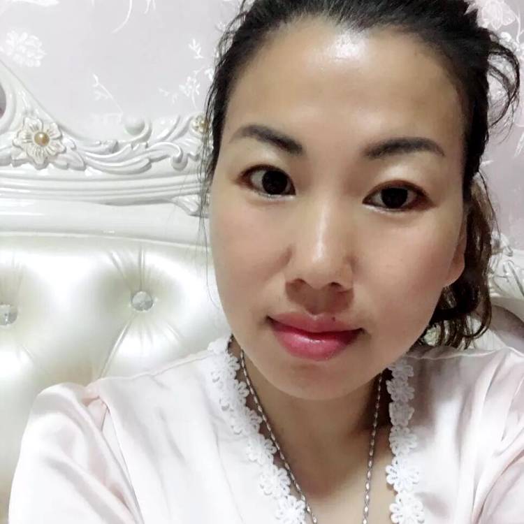 羞涩画板的照片