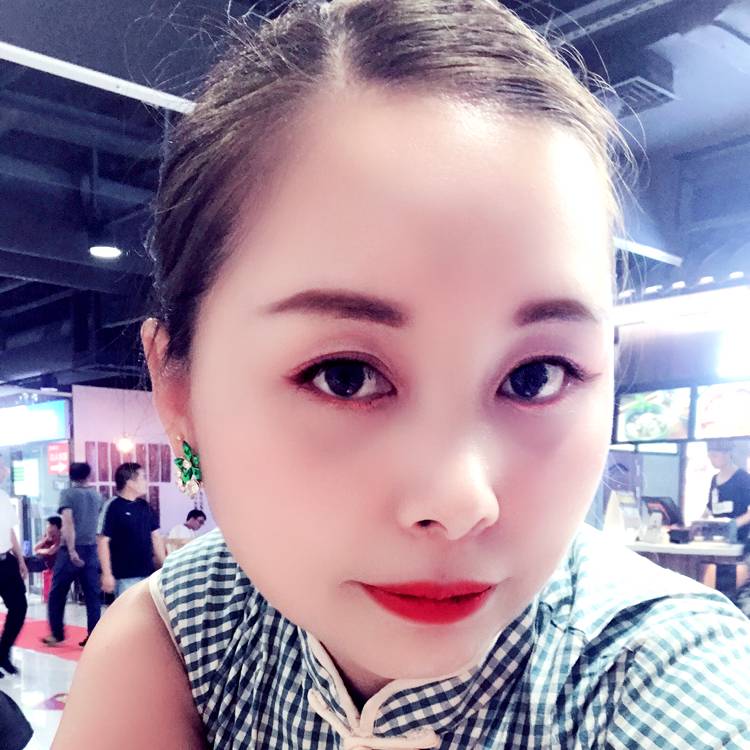 细腻蓝天的照片