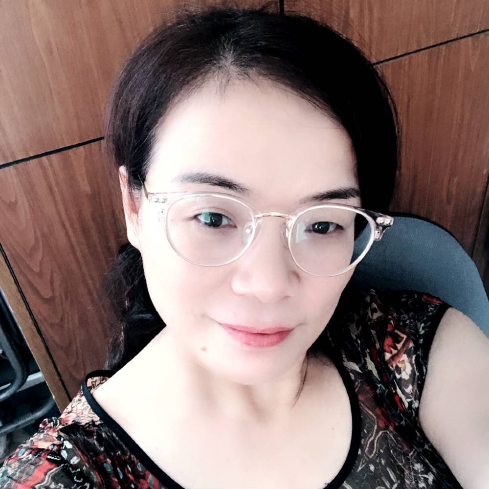 淡如烟的照片