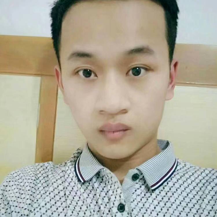 包容大叔的照片