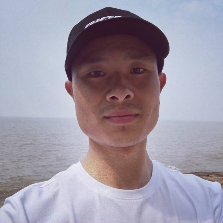 流年的冷月的照片