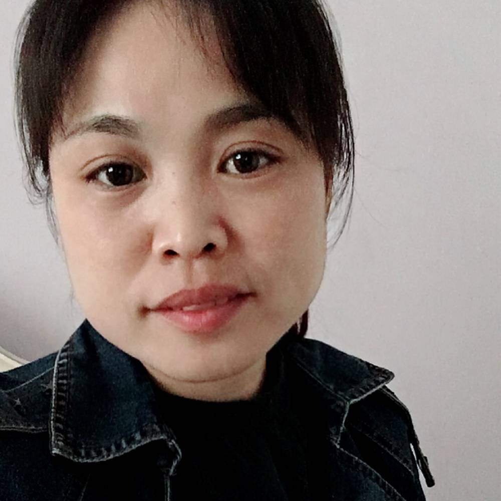 热心白猫的照片