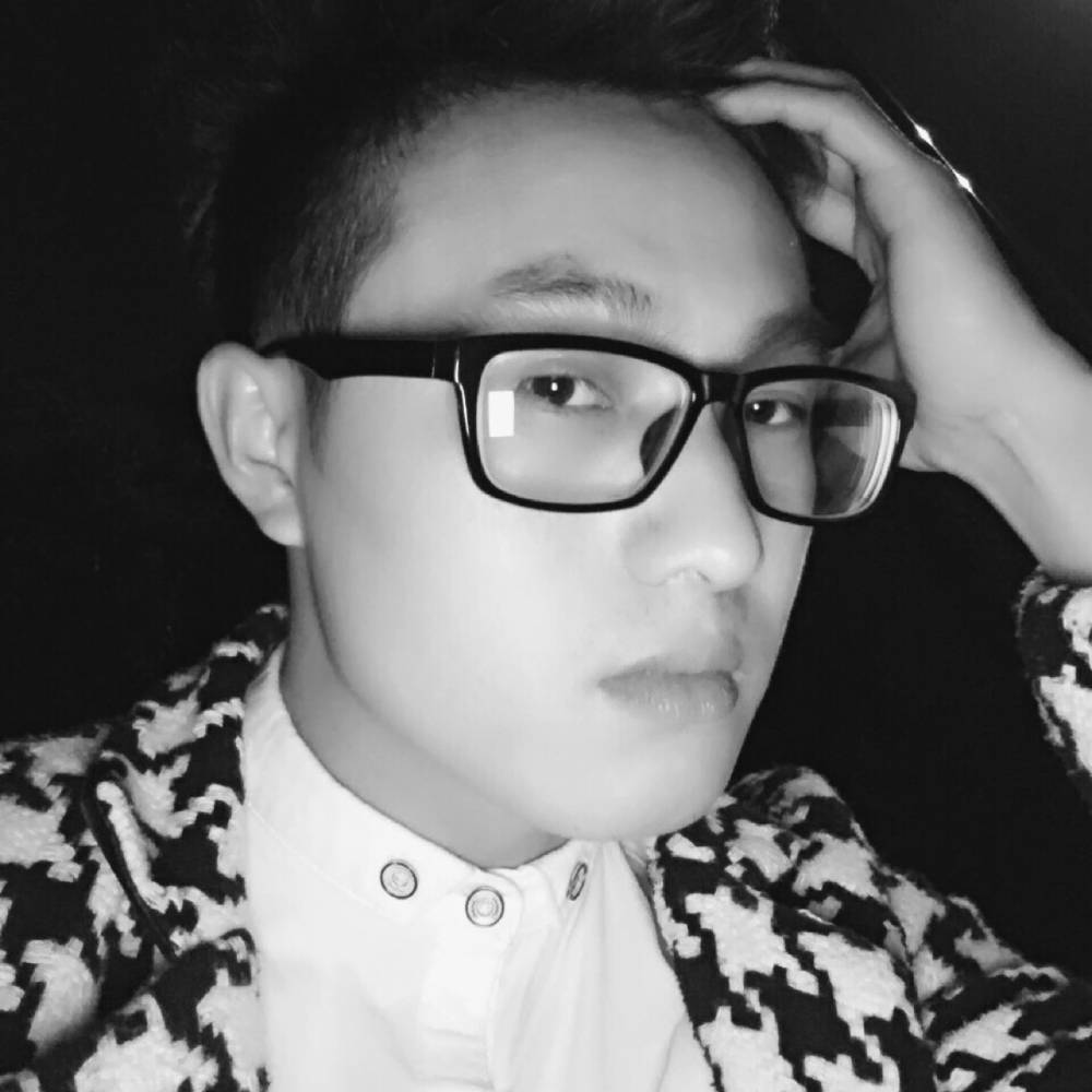 Leon丶的照片