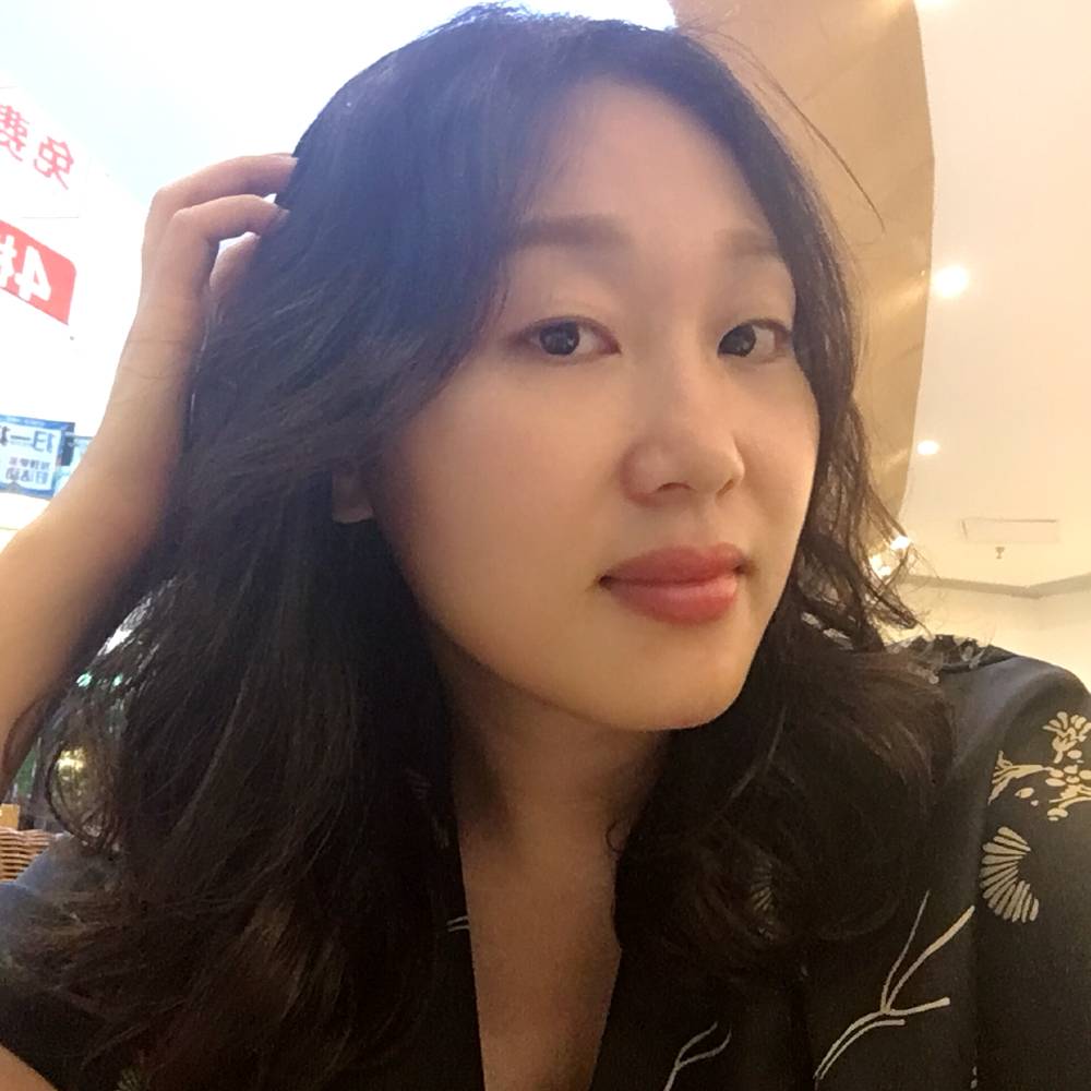 何，静的照片