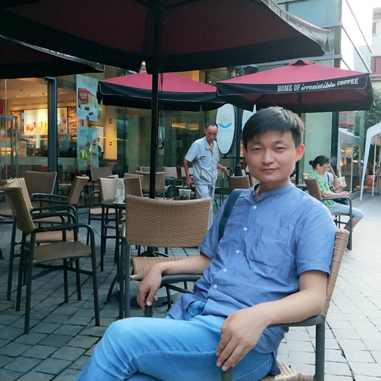 信、望、爱的照片