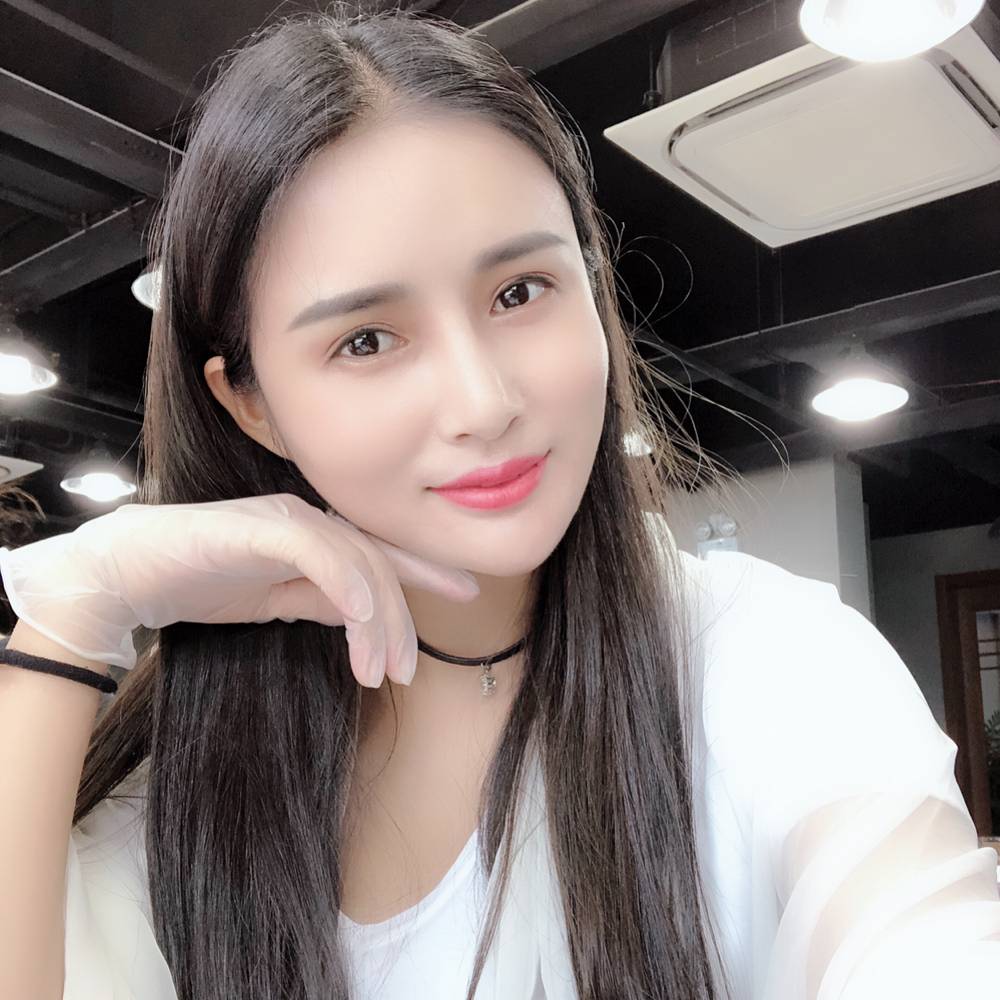 素妍美妆的照片