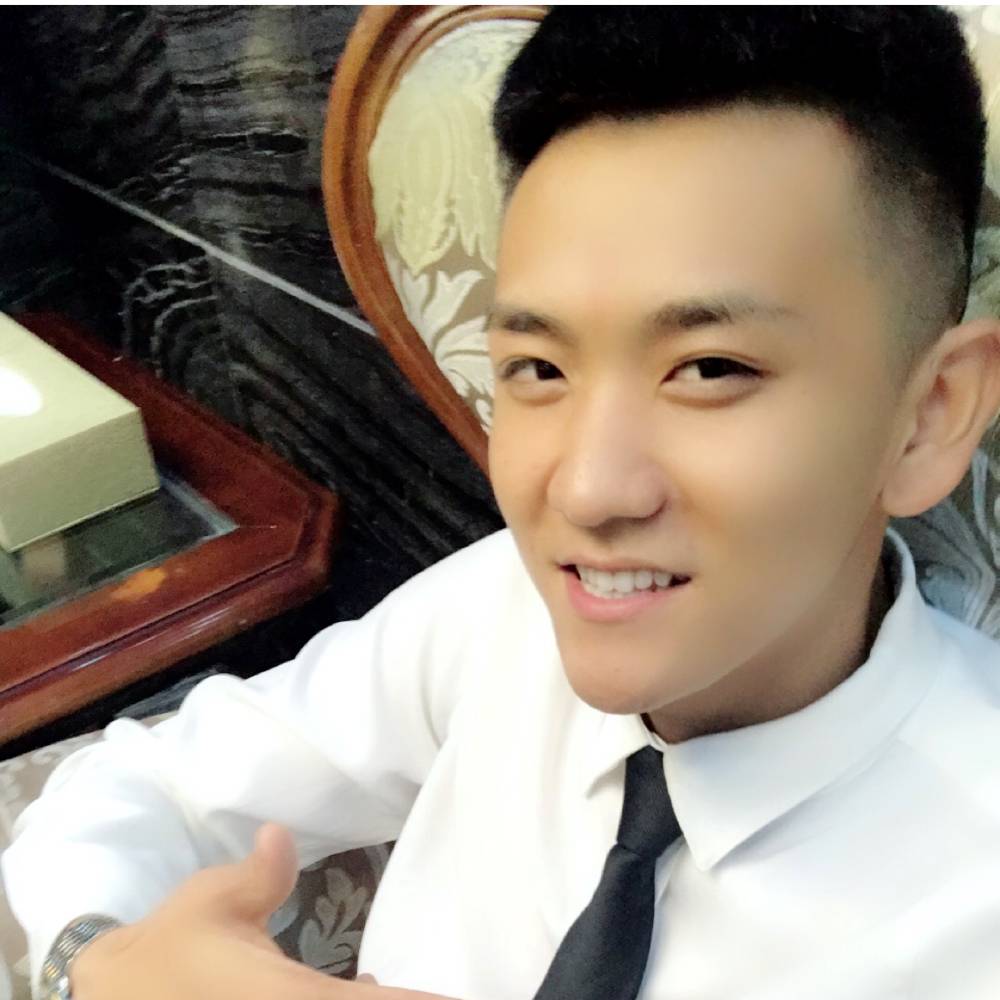 德源建哥的照片