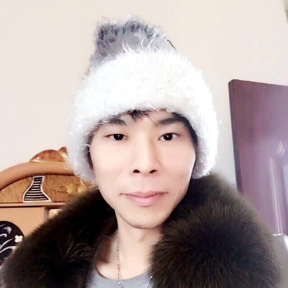 庸新濠的照片