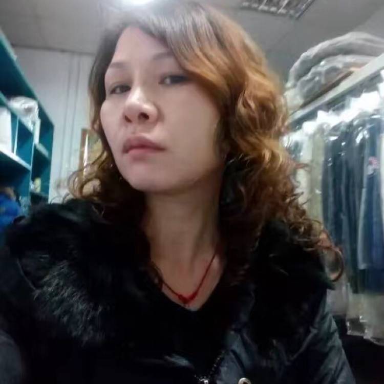 冷艳舒荷的照片