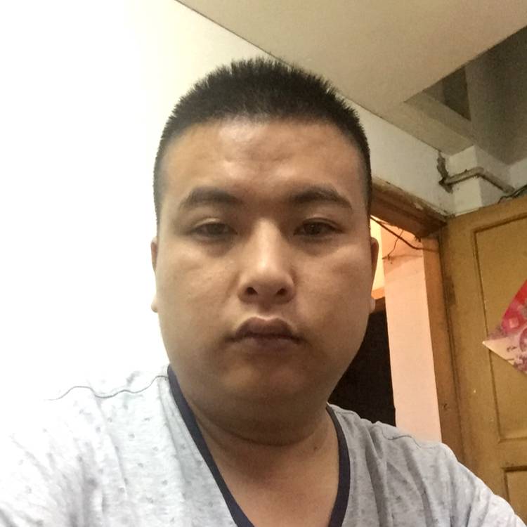 彬深渊博的照片
