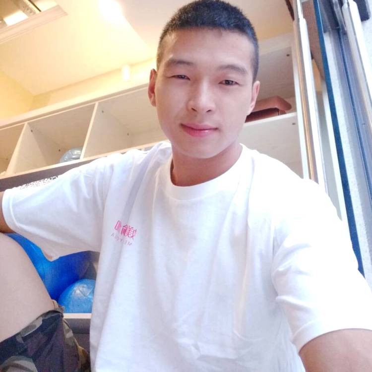 男人的霸气yl的照片