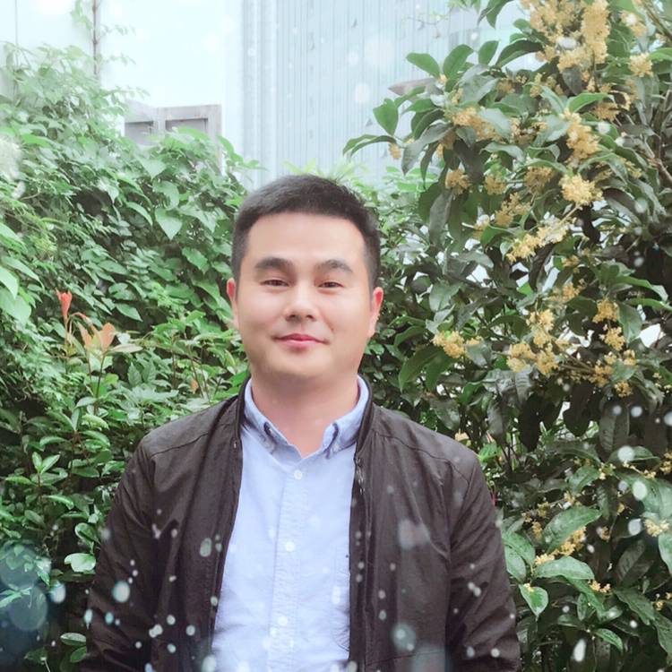 伍哥一等的照片