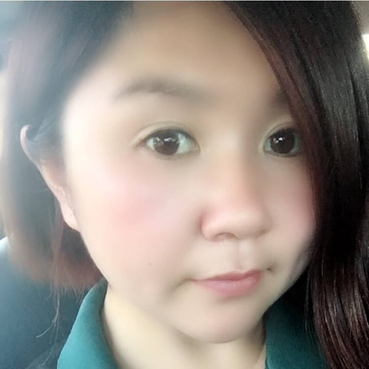 舒服醉月的照片