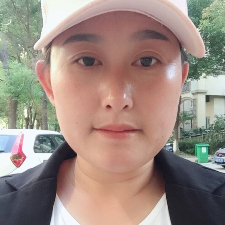 现实女王的照片