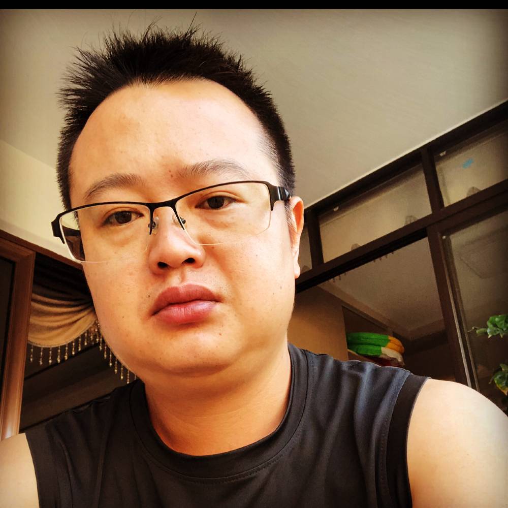 铜锣湾小松哥的照片