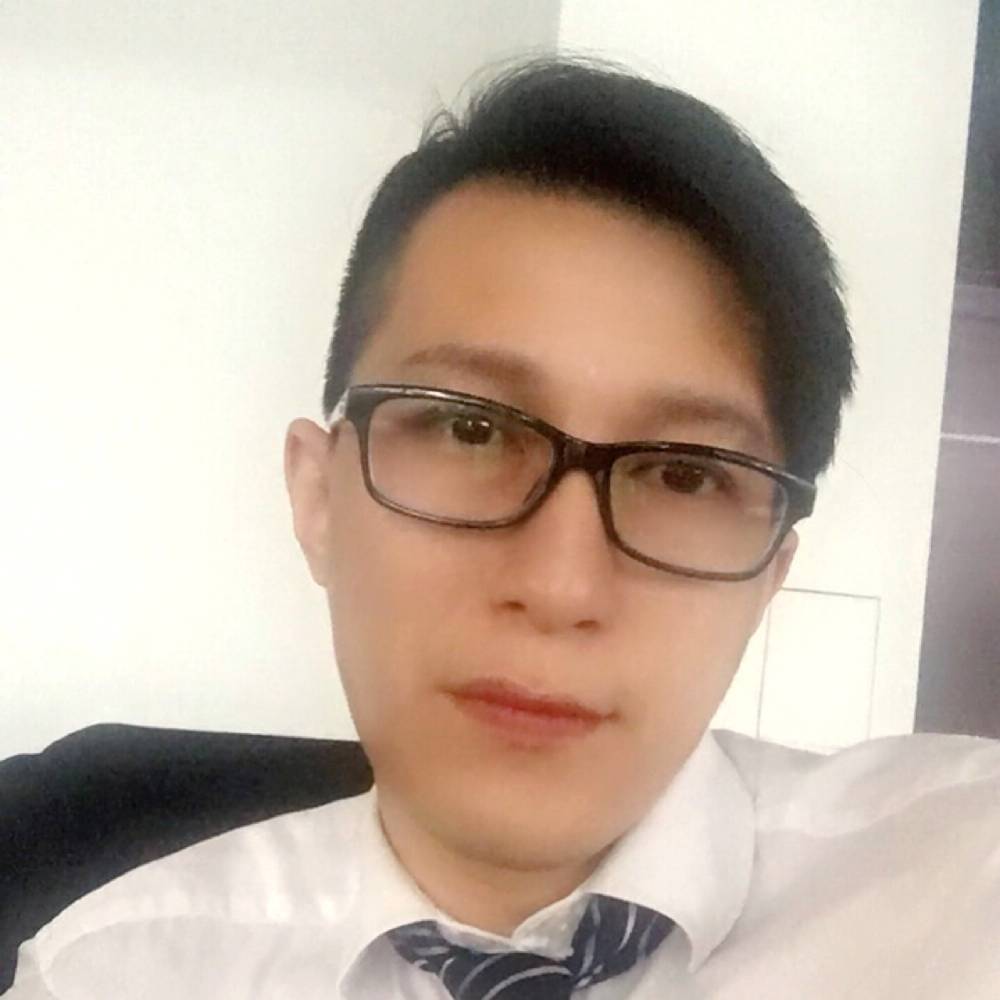 kHRYSTAL的照片