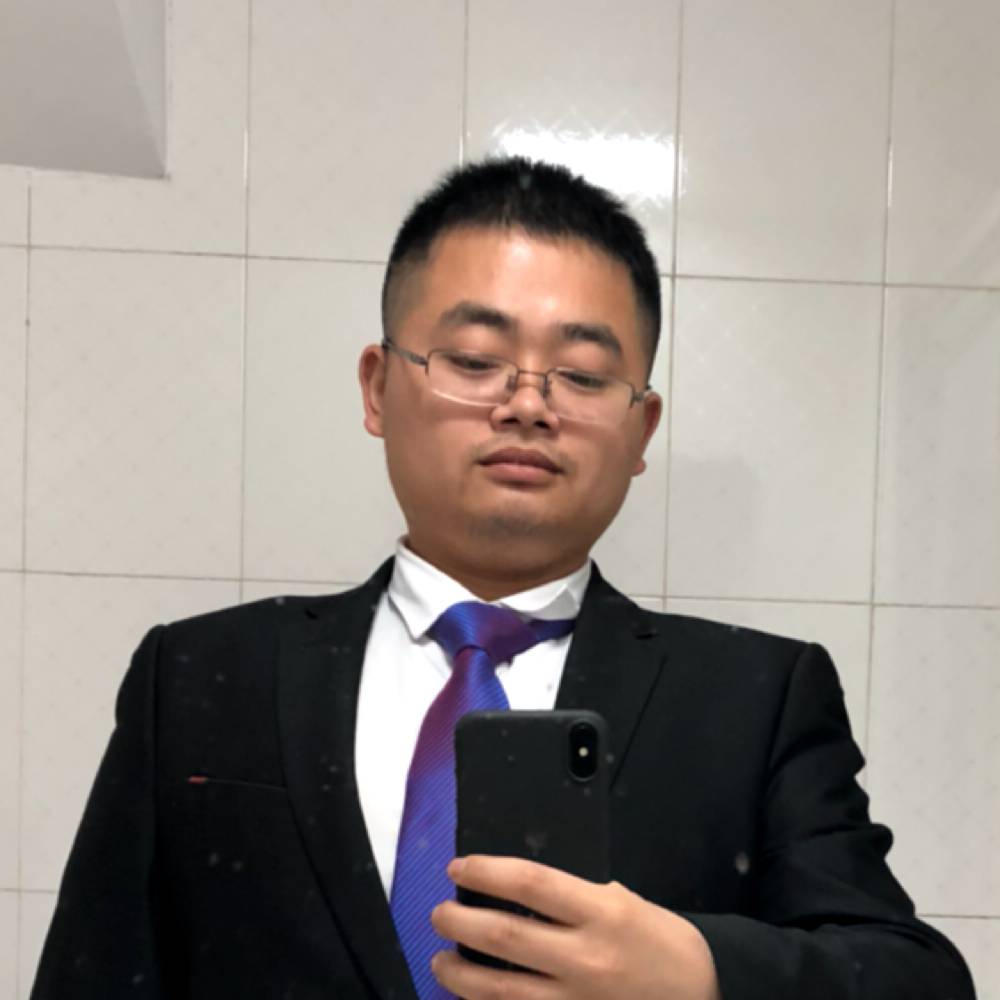 安定的云的照片
